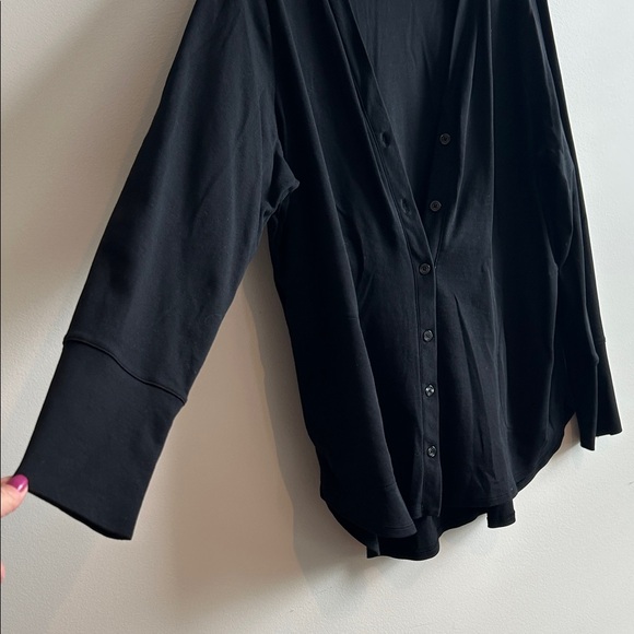 Isaac Mizrahi Black Button-Down Women's Cardigan - Picture 3 of 5
